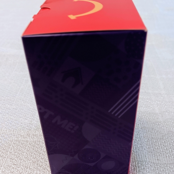 2023 McDonald's Happy Meal toy Adopt Me #4 Unicorn - Picture 6 of 8